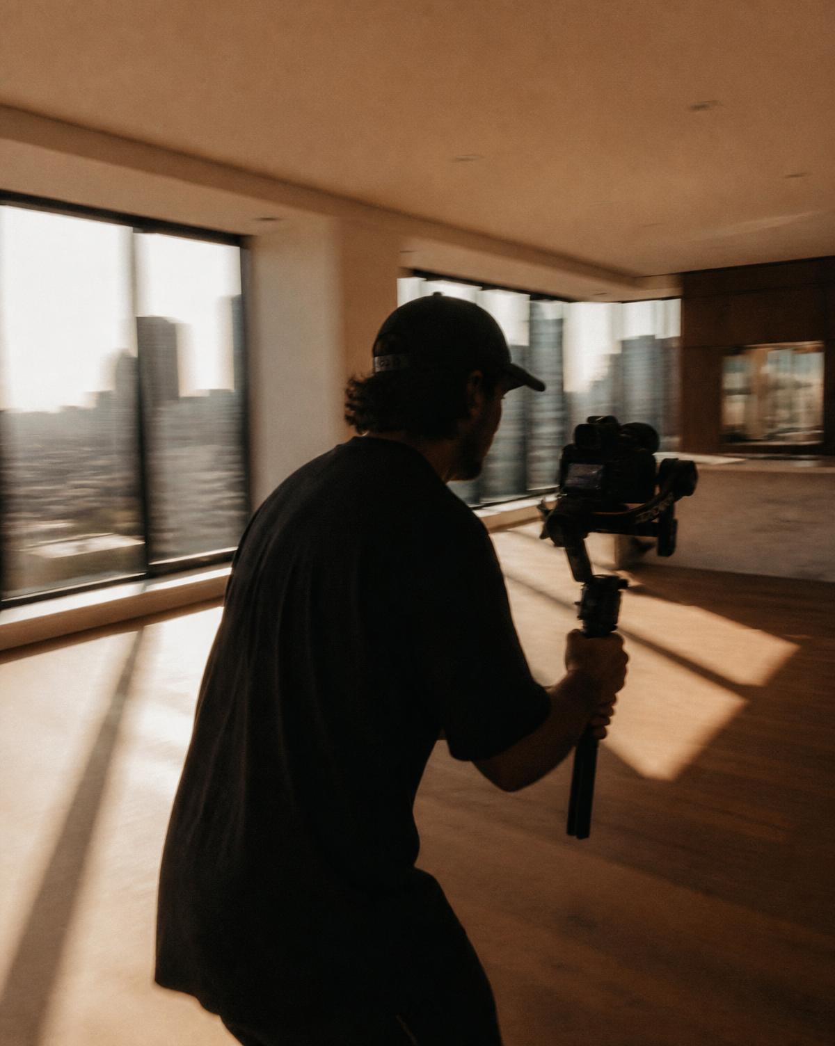 Property Walkthroughs work by ROOM & REEL